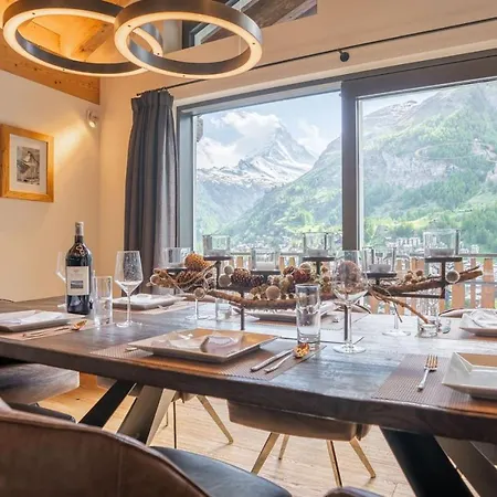 Cozy Penthouse Daire